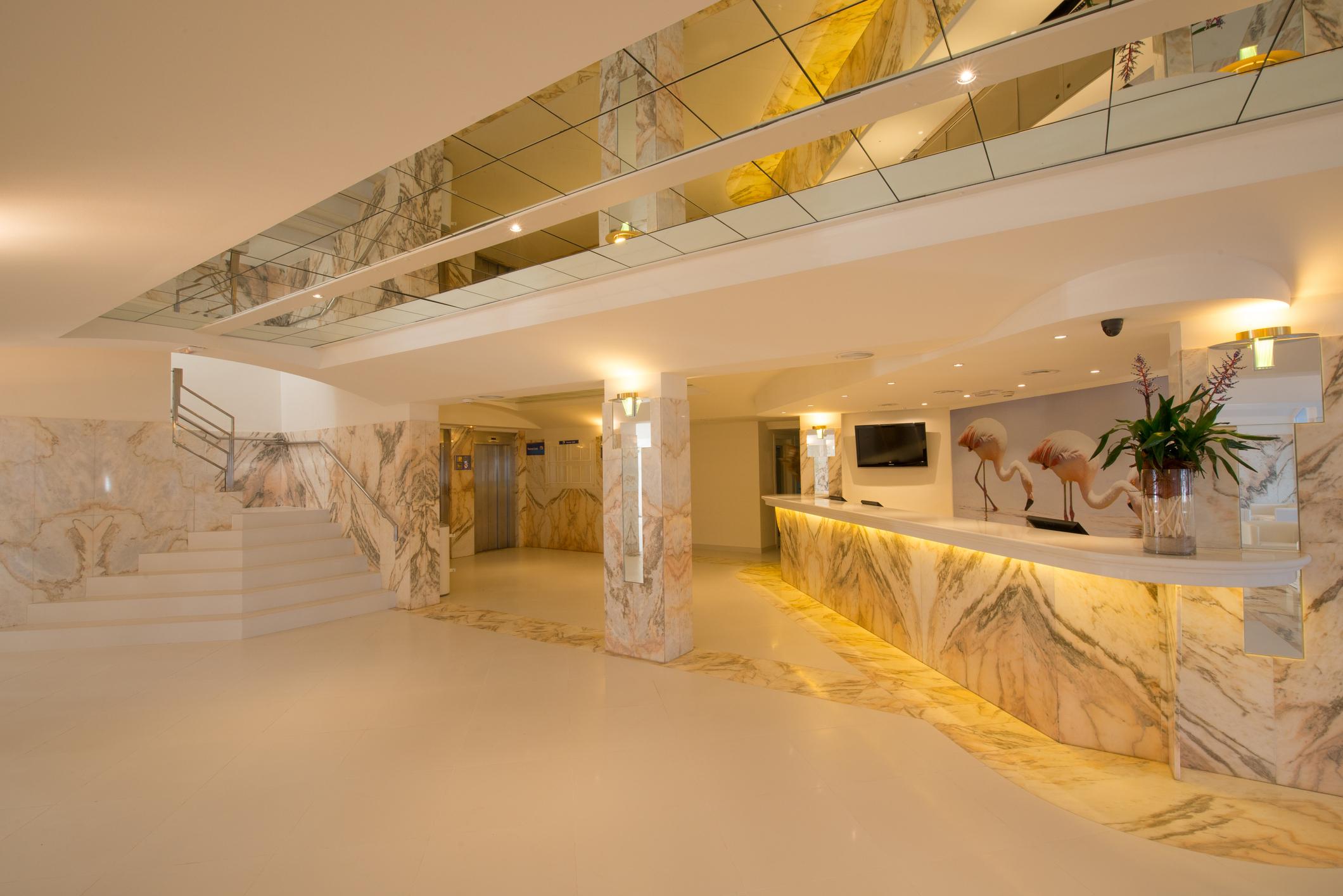 Iberostar Waves Ciudad Blanca Hotel Alcudia  Luaran gambar