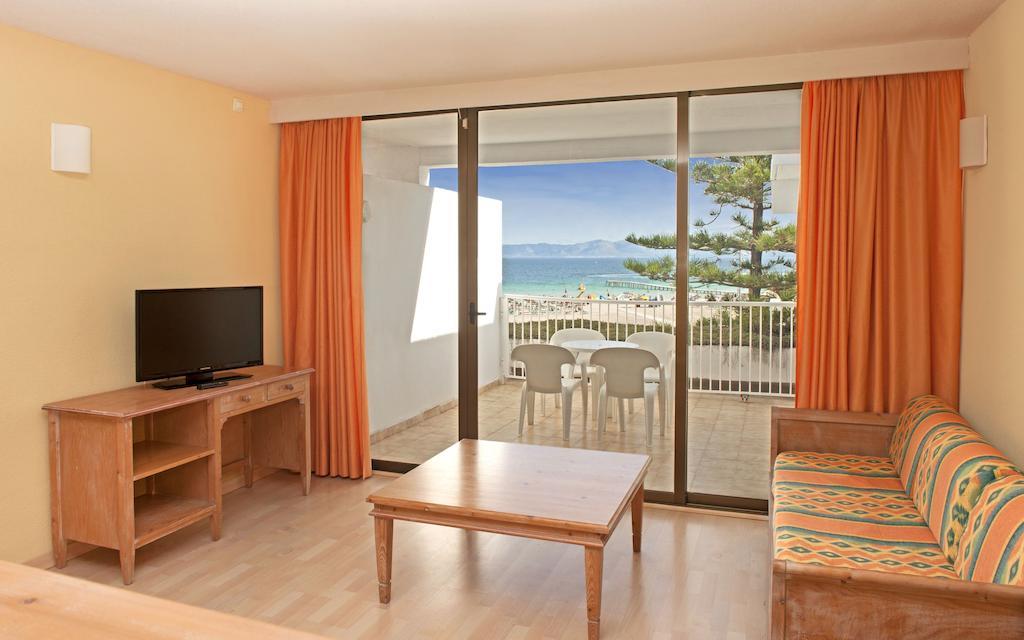 Iberostar Waves Ciudad Blanca Hotel Alcudia  Bilik gambar